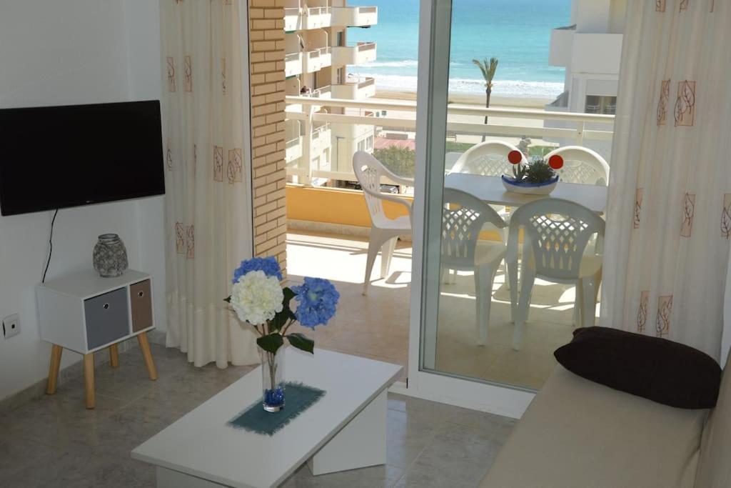 Apartamento Centrico En La Playa Con Piscina. Peniscola Bagian luar foto