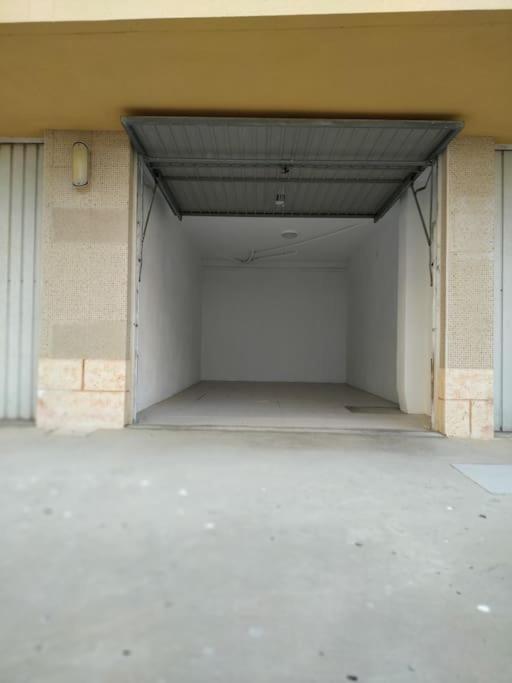 Apartamento Centrico En La Playa Con Piscina. Peniscola Bagian luar foto